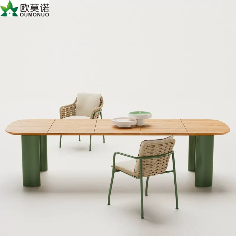 Outdoor Furniture For Cafe - Set di Tavolo e Sedie da