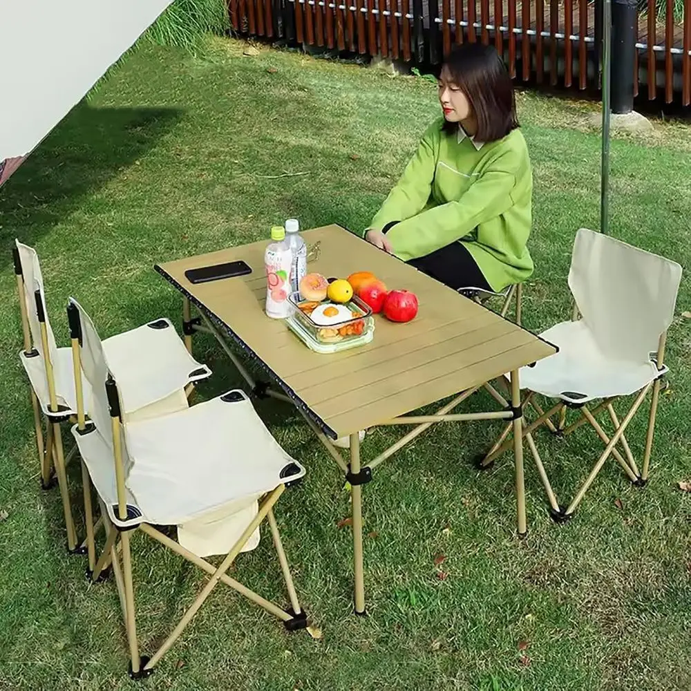 Set da campeggio portatile da  - Outdoor Furniture Table And Chairs recensione e prezzo